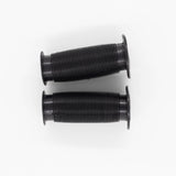 Puños de plástico para niños color Negro